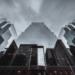 tableau mural métal architecture moderne immeubles vitrés ville design urbain